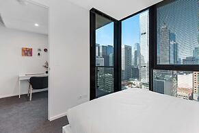 Chic Apartment In Melbournes Heart