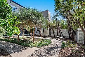 Stylish North Melbourne Stay