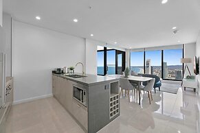 Oceanfront 2-bed With Spectacular View Pool & Gym