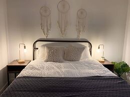 @ Marbella Lane - 4BR Alluring Home