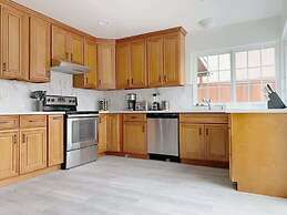 @ Marbella Lane - 4BR Alluring Home