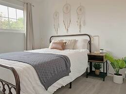 @ Marbella Lane - 4BR Alluring Home