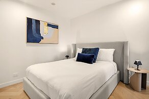 Bright 2-bed Apartment in Fitzroy's Heart