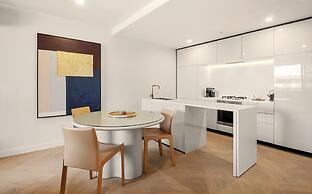 Bright 2-bed Apartment in Fitzroy's Heart
