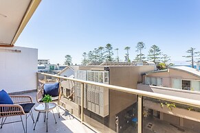 Madecomfy Trendy Apartment on Dee Why Beach