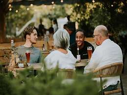 Comfortable Forest Lodge With Open Space