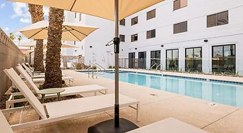 Astral Desert Retreats
