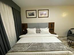 Five Clover Hotel Ilupeju