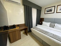 Five Clover Hotel Ilupeju