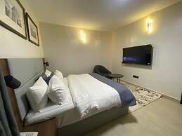 Five Clover Hotel Ilupeju