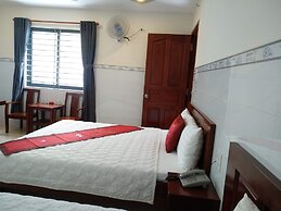 Thuy Duong Hotel - Near Tan Son Nhat Airport