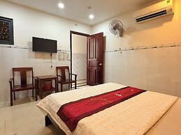 Thuy Duong Hotel - Near Tan Son Nhat Airport