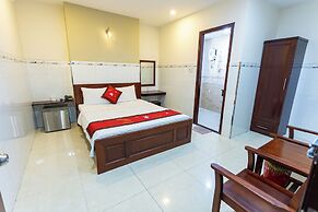 Thuy Duong Hotel - Near Tan Son Nhat Airport