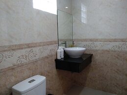 Thuy Duong Hotel - Near Tan Son Nhat Airport