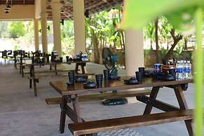 Baya Beach Club