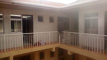 Nomads Trail Hotel