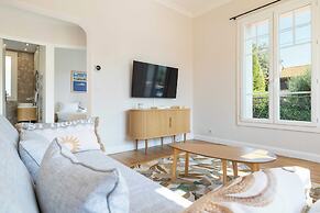 Warm Apartment - 2br/4p - Cannes/near Beach