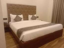 Hotel Kamal Palace Lucknow