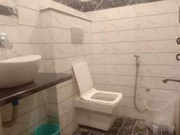 Hotel Kamal Palace Lucknow