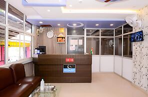 Hotel Moon Light Kanpur