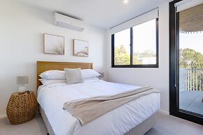 Elegant 2-bed Apartment With Stunning Views