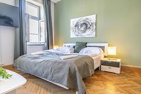Comfy 2BR Apt Long Stay Matzleinsdorfer