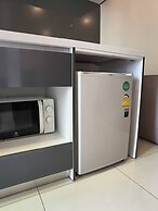 Luxurious Pattaya Apartment With Pool Access
