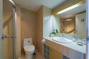 Beachfront Studio Condo-Seaview BW1