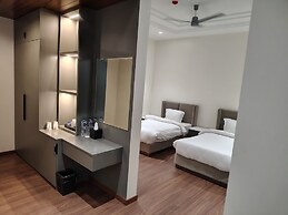 THE HOLY AWADH HOTEL