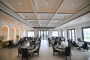 THE HOLY AWADH HOTEL