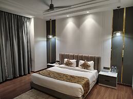 THE HOLY AWADH HOTEL