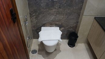 THE HOLY AWADH HOTEL