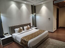 THE HOLY AWADH HOTEL