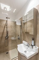 Noima Luxury Suites