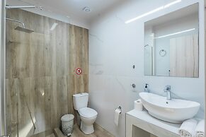 Noima Luxury Suites