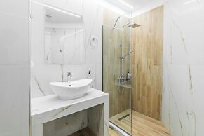 Noima Luxury Suites