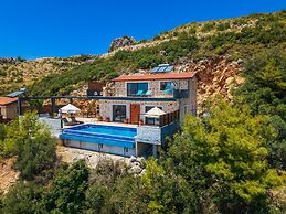 Villa Safi in Slamlar K y
