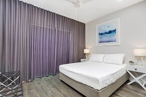 Cairns North 4-bed With Outdoor Dining & Pool