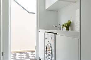 Explore Sydney Staying in Perfect Located Studio