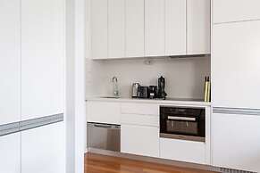 Explore Sydney Staying in Perfect Located Studio