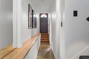 Charming 3-bed Cottage With a Courtyard