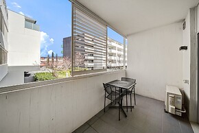 Comfy 2-bed Near the Lake With Secure Parking