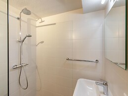 Modern Holiday Home Near Beach