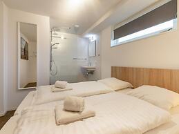 Modern Holiday Home Near Beach