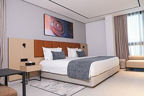 MH HOTEL