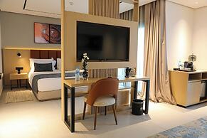 MH HOTEL