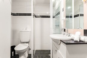 Green Views & Great Location: Inner-city 1-bed