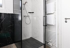 Moderne Ferienwohnung mit Terrasse in Ruhiger Lage