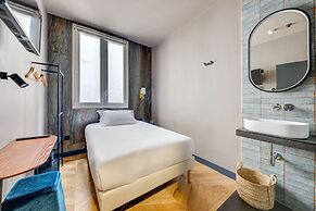 Hôtel Maât Batignolles