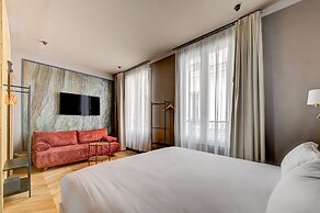 Hôtel Maât Batignolles